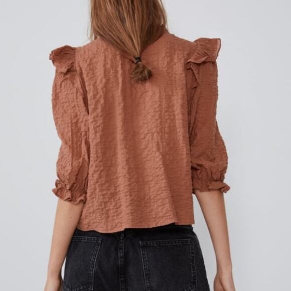 Zara textured crinkled weave ruffled shirt Small - Picture 3 of 8